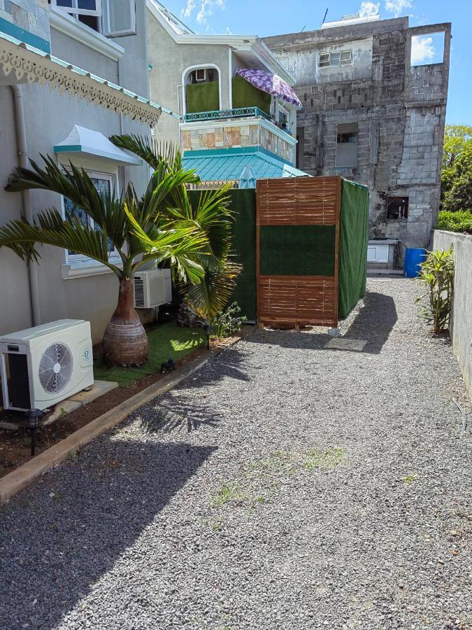 Villa Piscines Privees Et Chauffees, Private Heated Pools Grand Baie Esterno foto